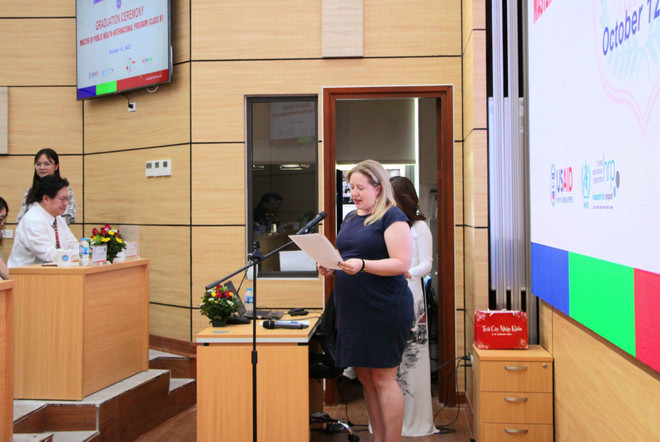 Thêm 21 thạc sỹ y tế công cộng quốc tế nhận bằng tốt nghiệp ảnh 5