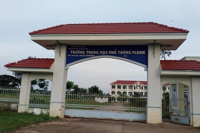 Trường Trung học Phổ thông Pleime. Giáo viên vùng khó khăn bị nợ hơn 800 triệu đồng tiền phụ cấp ảnh 1
