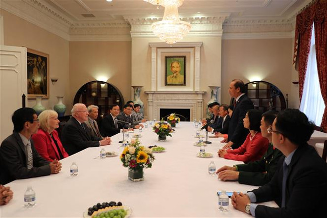 Thượng nghị sỹ Mỹ mong muốn tăng cường giao lưu thế hệ trẻ Việt-Mỹ ảnh 1