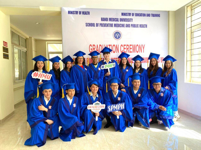 Thêm 21 thạc sỹ y tế công cộng quốc tế nhận bằng tốt nghiệp ảnh 1