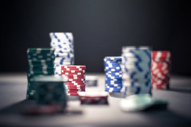 Số người trẻ Hàn Quốc nghiện cờ bạc gia tăng do đại dịch COVID-19 ảnh 1