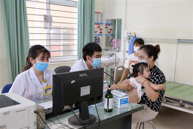 Bảo vệ tính mạng của người bệnh và trách nhiệm, quyền lợi y bác sỹ ảnh 2