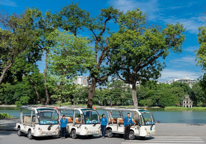 Dịch vụ “Du lịch Hà Nội bằng xe ôtô điện.” (Nguồn: Công ty Cổ phần Ðồng Xuân)