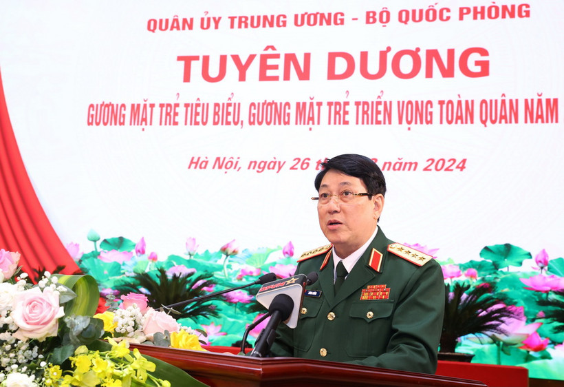 Đại tướng Lương Cường phát biểu chỉ đạo. (Ảnh: Văn Điệp/TTXVN)