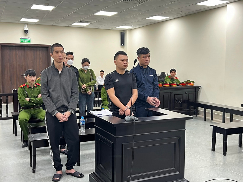 Các bị cáo tại phiên tòa. (Ảnh: Minh Anh/TTXVN)