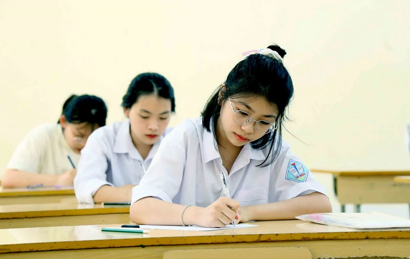 Thí sinh dự thi Tốt nghiệp Trung học phổ thông. (Ảnh: TTXVN) Thí sinh dự thi Tốt nghiệp Trung học phổ thông. (Ảnh: TTXVN)