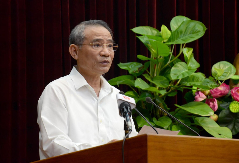 Bí thư Thành ủy Đà Nẵng Trương Quang Nghĩa phát biểu chỉ đạo Hội nghị. (Ảnh: Quốc Dũng/TTXVN)