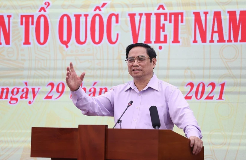 Thủ tướng Phạm Minh Chính phát biểu chỉ đạo hội nghị. (Ảnh: Dương Giang/TTXVN)