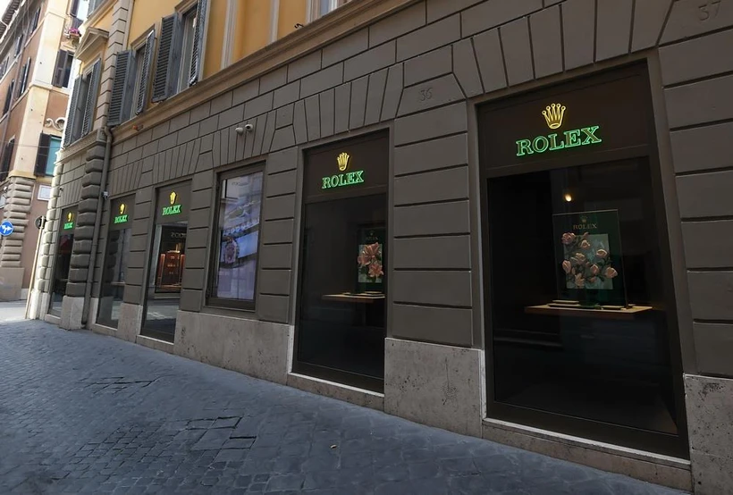 Một cửa hàng tại Rome, Italy, đóng cửa ngày 12/3/2020, trong bối cảnh dịch COVID-19 lan rộng. (Ảnh: THX/ TTXVN)