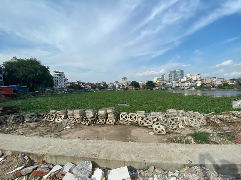 Khu vực Hồ Linh Quang (phường Văn Chương, Đống Đa). (Ảnh: Mạnh Khánh/TTXVN)