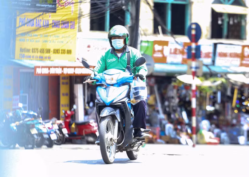 Bắc Bộ và Bắc Trung Bộ nắng mạnh vào trưa chiều với nền nhiệt phổ biến cao nhất từ 26-29 độ C. ( Ảnh: Tuấn Đức/TTXVN)