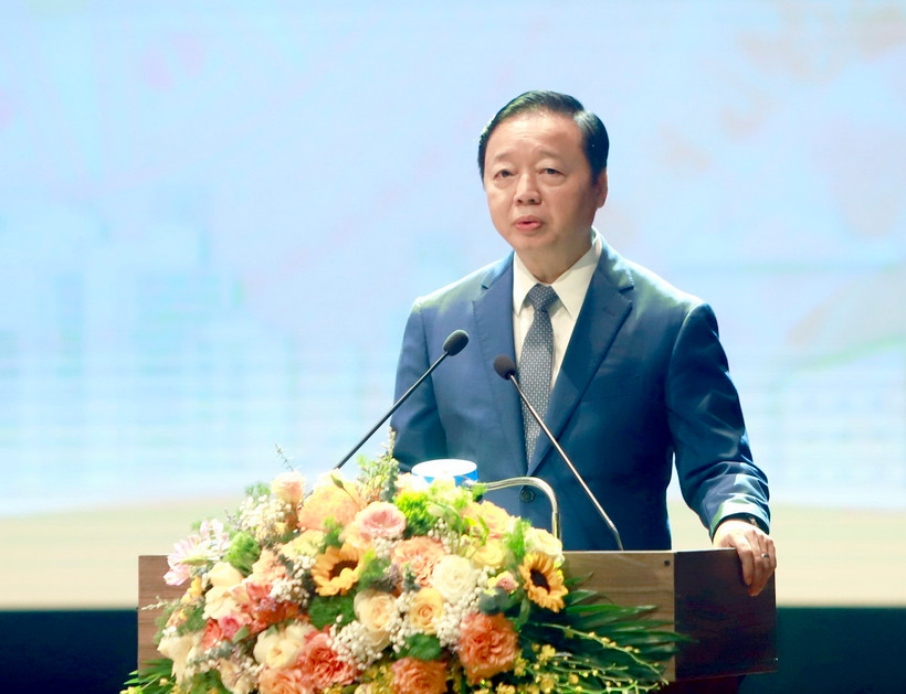 Phó Thủ tướng Chính phủ Trần Hồng Hà phát biểu chỉ đạo tại hội nghị. (Ảnh: Hoàng Hùng/TTXVN)