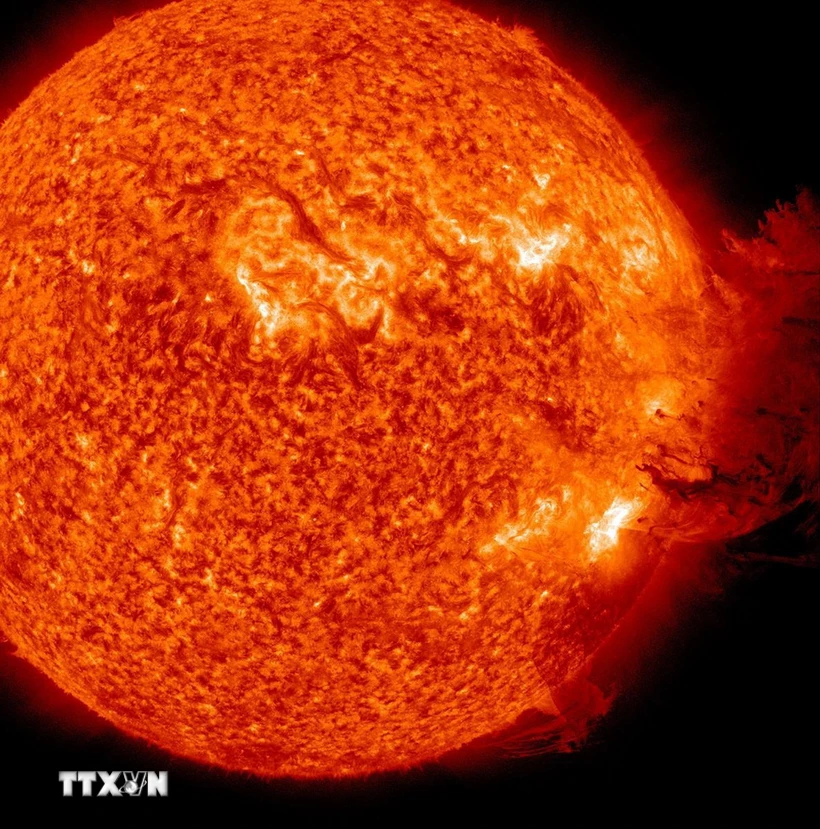 Cơn bão Mặt Trời mạnh nhất trong 20 năm. (Nguồn: AFP/TTXVN)