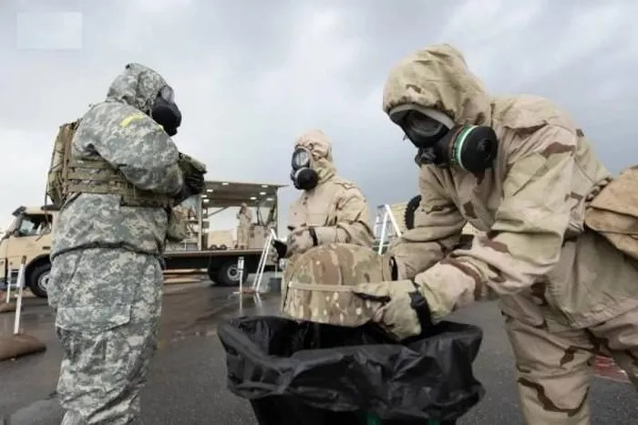 Cuộc tập trận chung Mỹ-Saudi Arabia nhằm tăng cường khả năng sẵn sàng ứng phó với các tình huống sử dụng vũ khí hủy diệt hàng loạt. (Nguồn: Saudi Gazette)