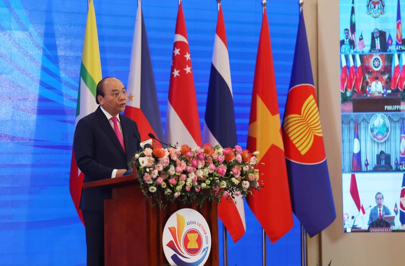 Thủ tướng Nguyễn Xuân Phúc, Chủ tịch ASEAN 2020 phát biểu khai mạc Hội nghị Cấp cao ASEAN lần thứ 36. (Ảnh: TTXVN)