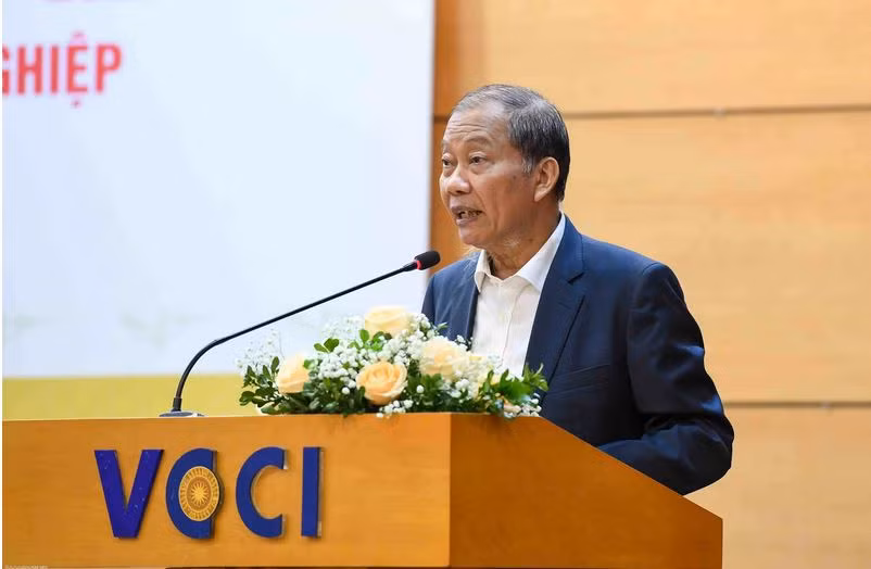 Ông Hoàng Quang Phòng, Phó Chủ tịch VCCI phát biểu tại buổi làm việc. (Nguồn: báo Thế giới & Việt Nam)