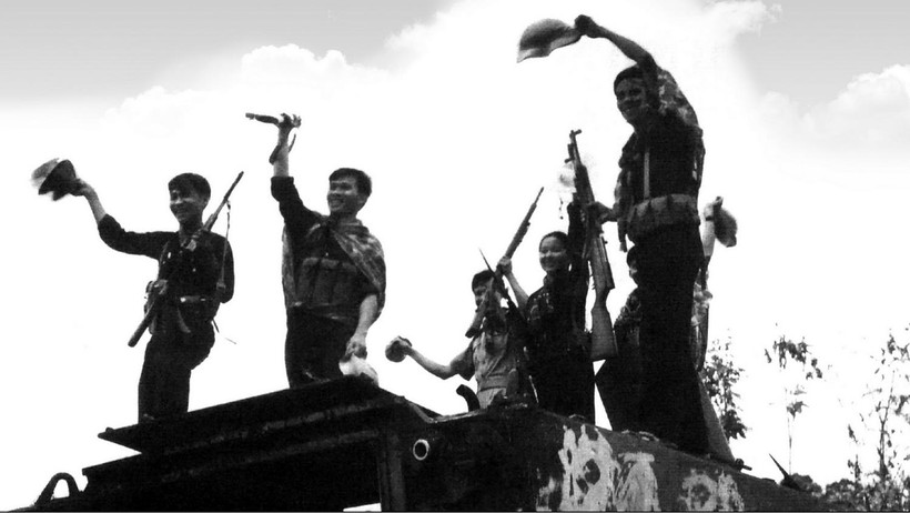 Chiến công diệt xe tăng Mỹ của du kích TTXGP trong trận càn Junction City năm 1967. (Ảnh: Tư liệu VNTTX)