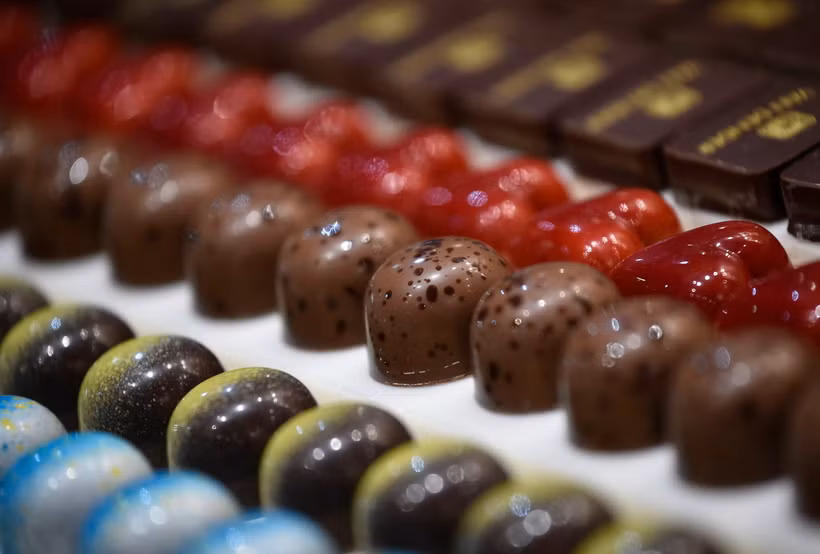 Giá chocolate tăng cao trong dịp Lễ Valentine năm nay. (Ảnh: AFP/TTXVN)