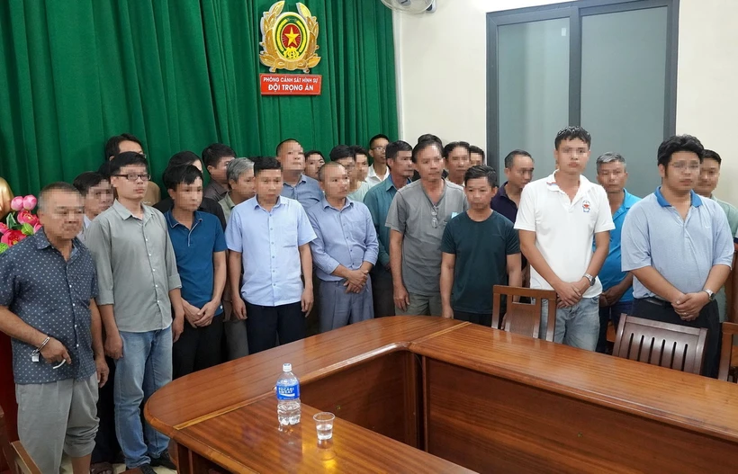 Thành phố Hồ Chí Minh bắt giam thêm 63 bị can ở “Đại án đăng kiểm.” (Ảnh: TTXVN phát)
