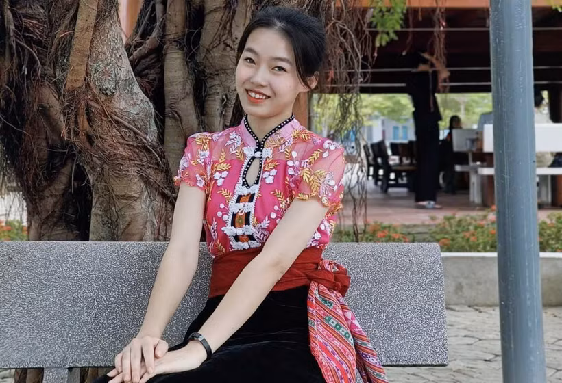 Tân thủ khoa khối C toàn quốc Lương Thị Hồng Thu. (Ảnh: TTXVN phát)