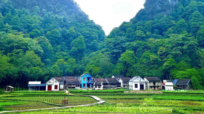 Những ngôi làng cổ tại Cao Bằng có thể đưa vào khai thác du lịch. (Ảnh: Quốc Đạt/TTXVN)
