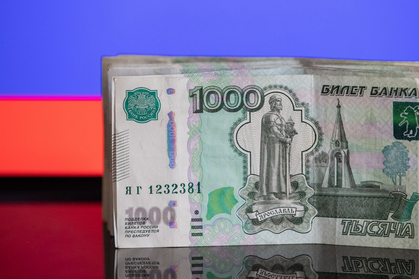 Đồng ruble của Nga. (Ảnh: THX/TTXVN)