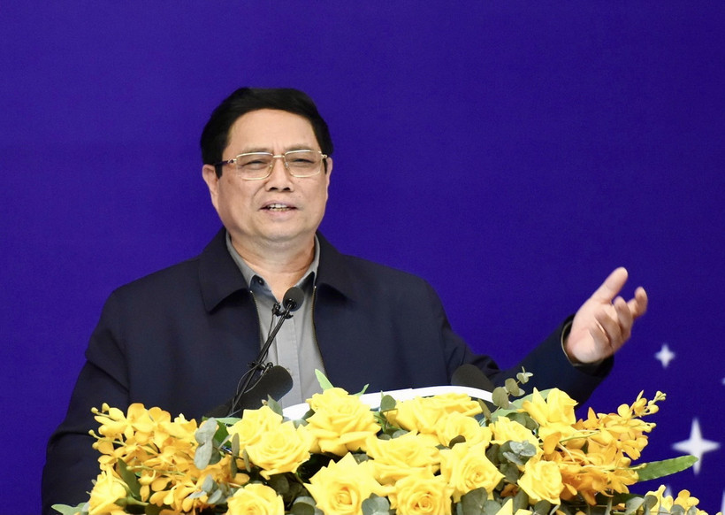 Thủ tướng Phạm Minh Chính kết luận buổi làm việc. (Ảnh: Dương Giang/TTXVN)