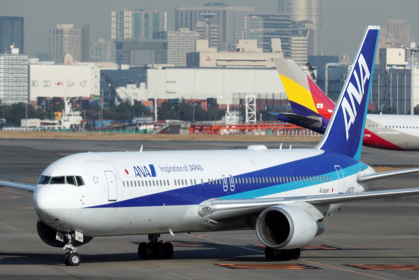 Một máy bay của Hãng hàng không Nhật Bản All Nippon Airways. (Ảnh: AFP/TTXVN) 