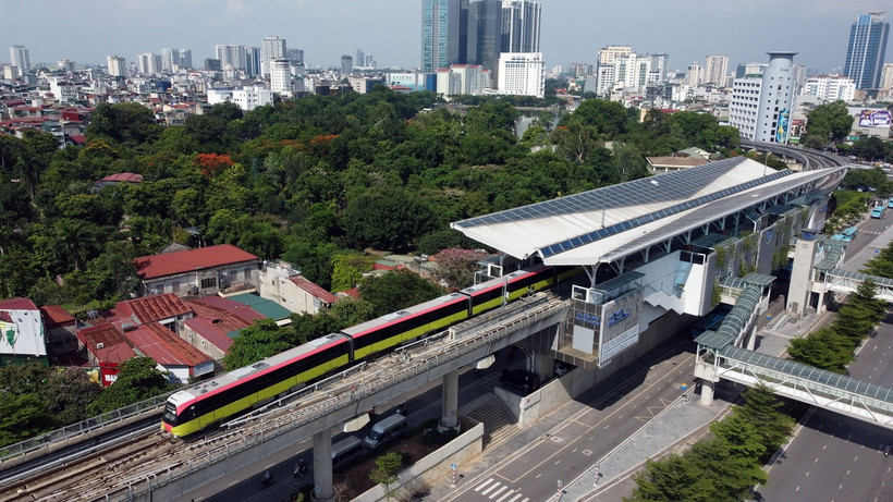 Đoạn trên cao của dự án metro Nhổn-Ga Hà Nội đã được cấp chứng nhận an toàn hệ thống. (Ảnh: Huy Hùng/TTXVN)