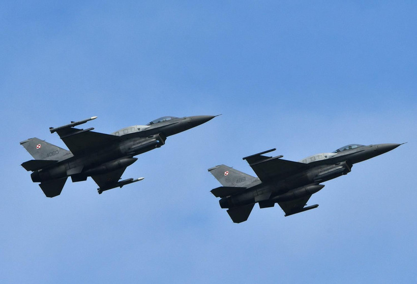 Máy bay chiến đấu F-16. (Ảnh: AFP/TTXVN)
