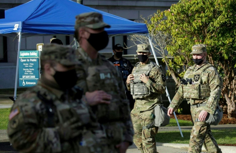 Lực lượng vệ binh quốc gia Mỹ gác tại Olympia, bang Washington. (Ănh: Getty Images/TTXVN)