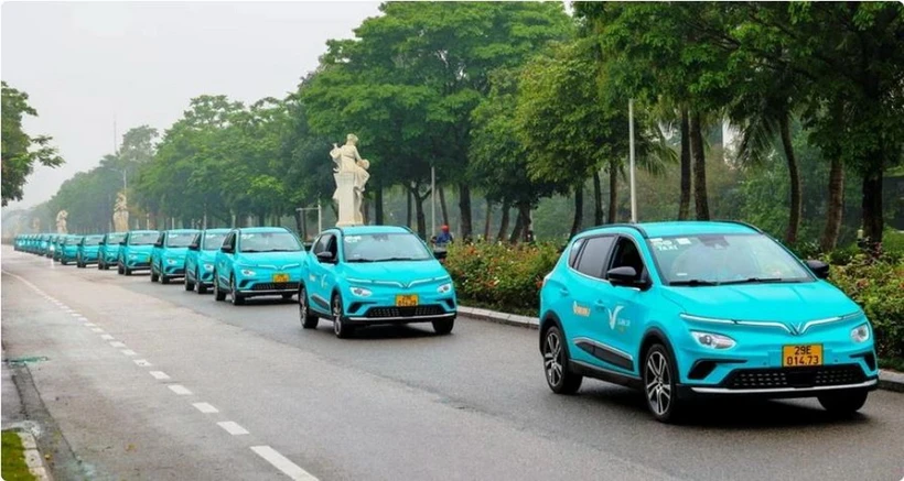 Taxi Xanh SM sử dụng xe điện VF e34 và VF 8. (Ảnh: Việt Hùng/Vietnam+)