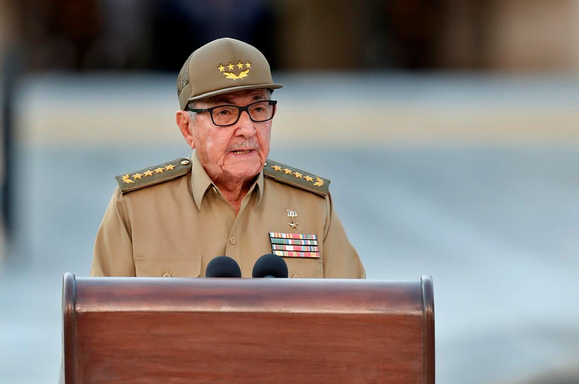 Bí thư thứ nhất Ban Chấp hành Trung ương Đảng Cộng sản Cuba Raul Castro phát biểu tại lễ kỷ niệm 60 năm ngày Cách mạng Cuba thành công, Santiago ngày 1/1 vừa qua. (Ảnh: AFP/TTXVN)