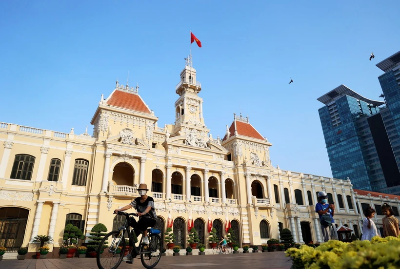 Trụ sở Hội đồng Nhân dân, Ủy ban Nhân dân Thành phố Hồ Chí Minh. (Ảnh: Hồng Đạt/TTXVN)