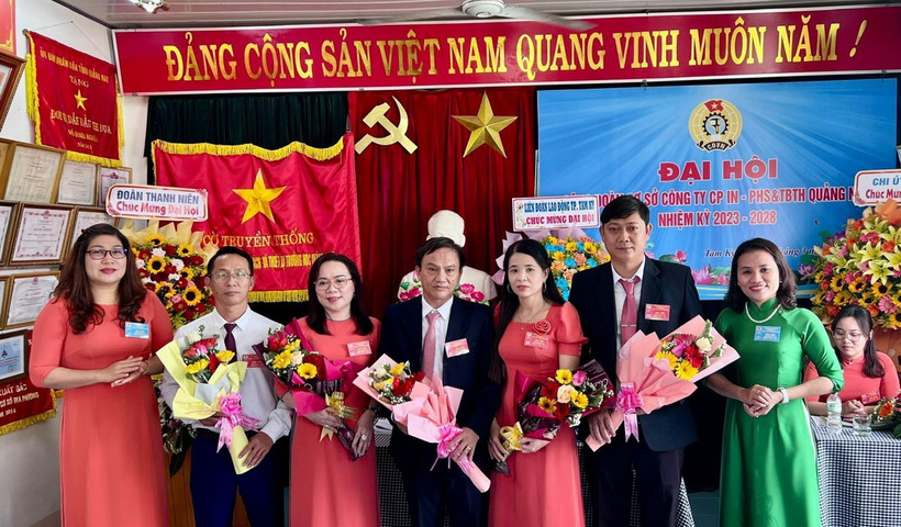 Đại hội Chi bộ cơ sở Công ty cổ phần in phát hành sách & thiết bị trường học Quảng Nam. (Ảnh: TTXVN phát)
