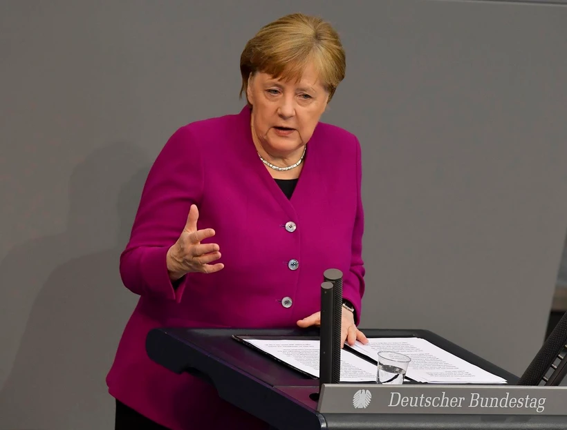 Thủ tướng Đức Angela Merkel phát biểu trong cuộc họp dịch về COVID-19 tại Berlin, ngày 23/4. (Ảnh: AFP/TTXVN)