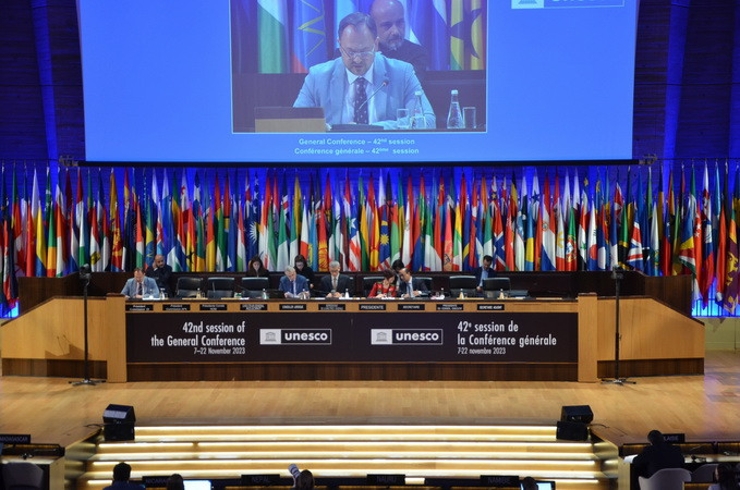 Đại hội đồng UNESCO vinh danh Đại danh y Lê Hữu Trác. (Ảnh: Ngọc Hiệp/TTXVN)