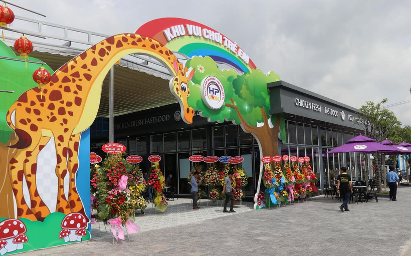 Khu tổ hợp ăn uống-Vui chơi trẻ em HP-ZONE. (Ảnh: Huỳnh Sử/TTXVN)