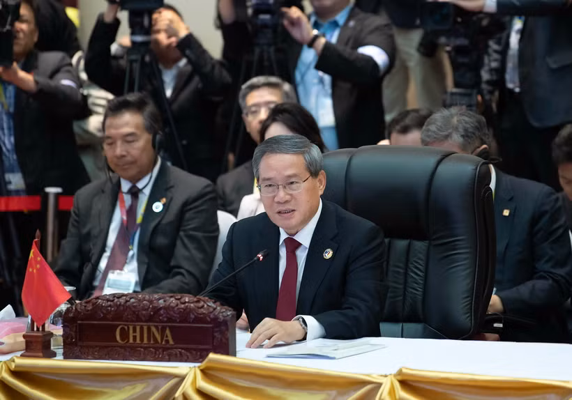 Thủ tướng Trung Quốc Lý Cường dự Hội nghị cấp cao ASEAN-Trung Quốc lần thứ 27 ở Vientiane, Lào. (Ảnh: THX/TTXVN)