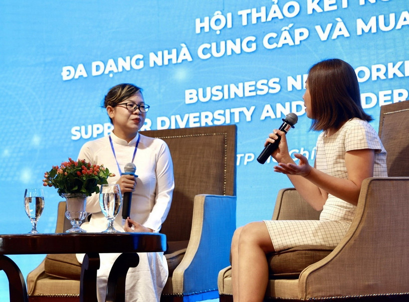 Doanh nhân nữ tham gia phiên thảo luận tại hội thảo. (Ảnh: TTXVN phát)