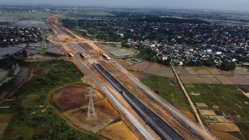 Dù đã rất nỗ lực nhưng đến nay nhiều dự án vẫn chậm so với kế hoạch đề ra. (Ảnh: Huy Hùng/TTXVN)
