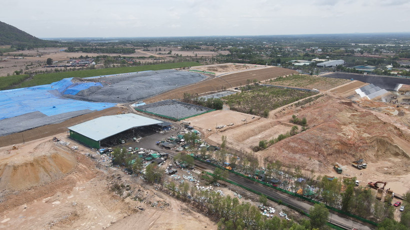 Công ty TNHH Kbec Vina là chủ đầu tư dự án “Bãi chôn lấp hợp vệ sinh chất thải công nghiệp không nguy hại công suất 1.000 tấn/ngày và chất thải rắn sinh hoạt công suất 700 tấn/ngày. (Ảnh: Huỳnh Sơn/TTXVN)