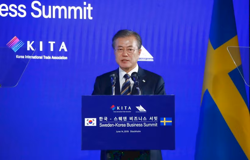 Tổng thống Hàn Quốc Moon Jae-in phát biểu tại Hội nghị thượng đỉnh kinh doanh Hàn Quốc-Thụy Điển ở Stockholm ngày 14/6. (Ảnh: Yonhap/TTXVN)