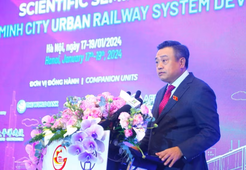 Chủ tịch UBND thành phố Hà Nội Trần Sỹ Thanh phát biểu khai mạc Hội thảo. (Ảnh: TTXVN phát)