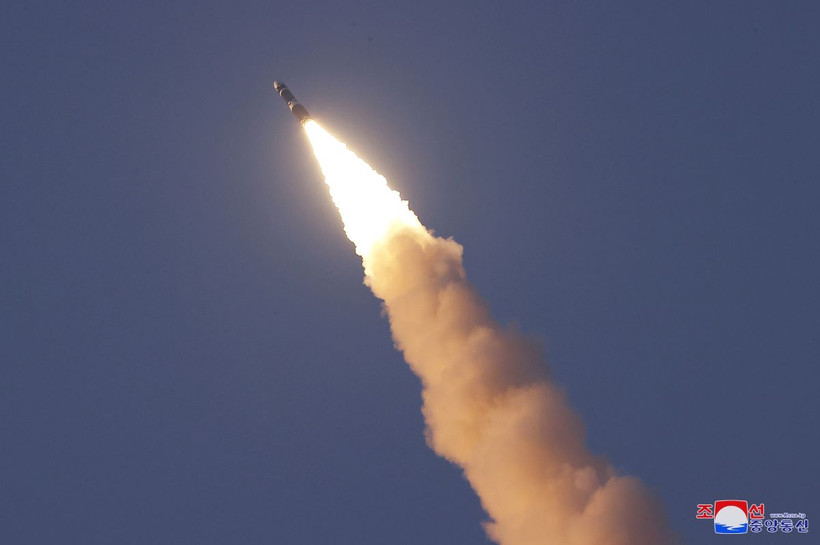 Một tên lửa của Triều Tiên. (Ảnh: YONHAP/TTXVN)