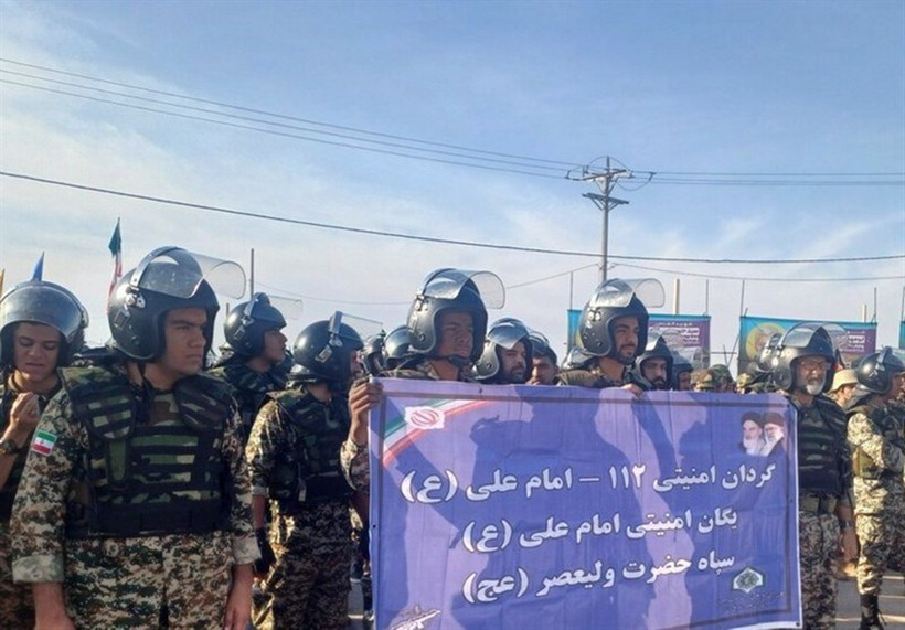 Lực lượng dân quân tình nguyện Basij tham gia tập trận. (Nguồn: Tasnimnews)