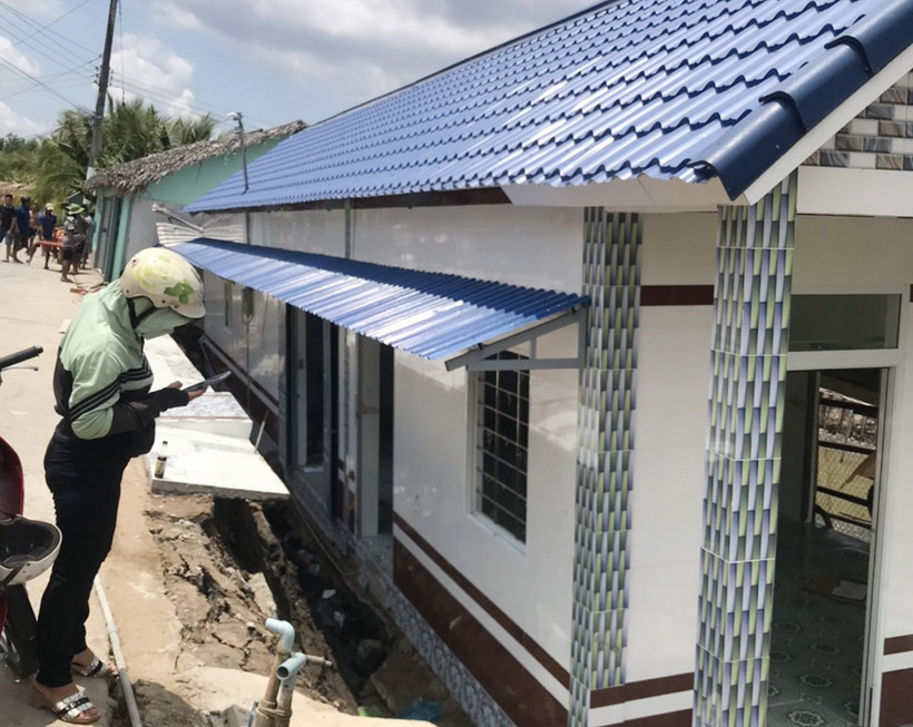 Hiện trường vụ sụt nhà. (Ảnh: TTXVN phát)