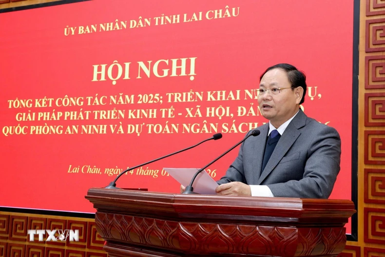 Bí thư Tỉnh ủy Lai Châu Lê Minh Ngân phát biểu tại hội nghị triển khai công tác năm 2026. (Ảnh: TTXVN phát)