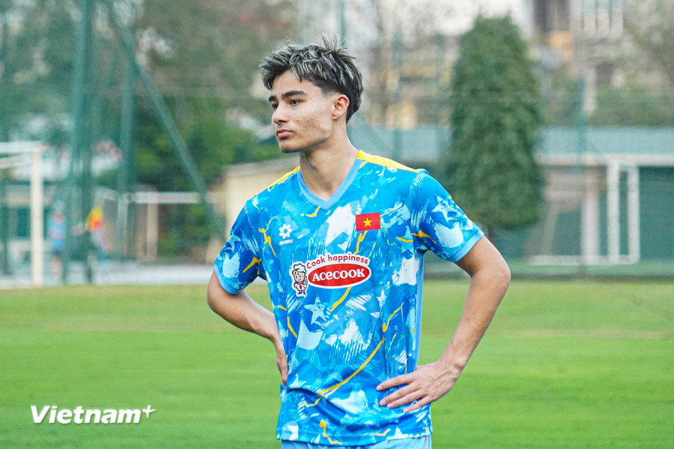 Theo kế hoạch, Moric sẽ trở lại đội U19 khi đội tuyển U23 Việt Nam di chuyển sang Trung Quốc tham dự Giải CFA Team China 2026. (Ảnh: Phương Thảo/Vietnam+)
