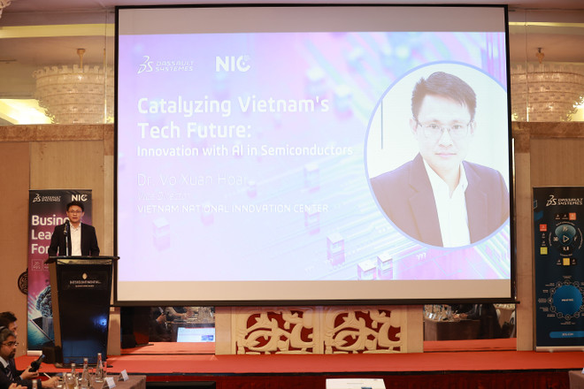 Mr. Vo Xuan Hoai said that innovation and digital transformation are key driving forces to help Vietnam escape the middle-income trap. (Photo: Vietnam+) ts-vo-xuan-hoai-pho-giam-doc-trung-tam-doi-moi-sang-tao-quoc-gia.jpg
